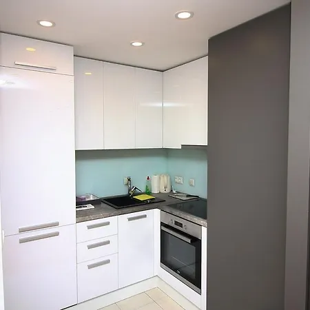 Apartman Nukleus Free Garage Parking Appartement